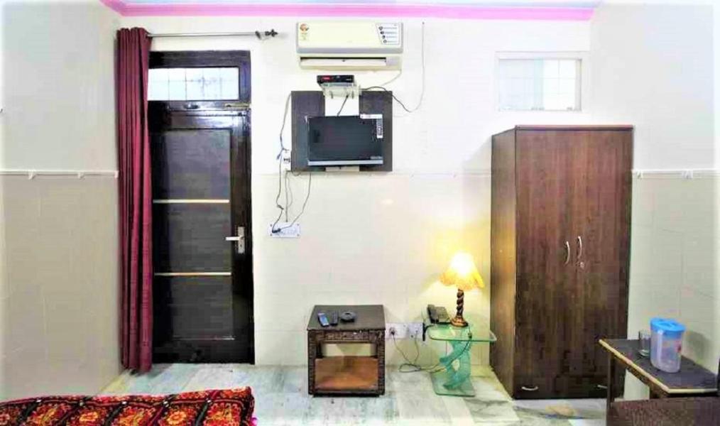 Central Guest House , Walk In Dargah & Markaz Нью-Делі Екстер'єр фото